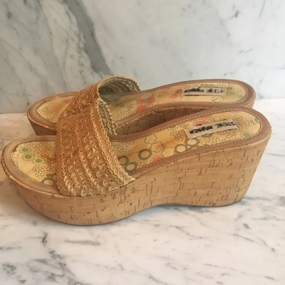 Steve Madden cork wedge 9.5